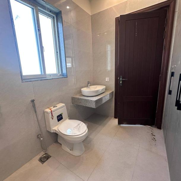 On 50 Feet Road 1 Kanal Lower Portion Available For Rent In DHA Lahore Phase 7-9