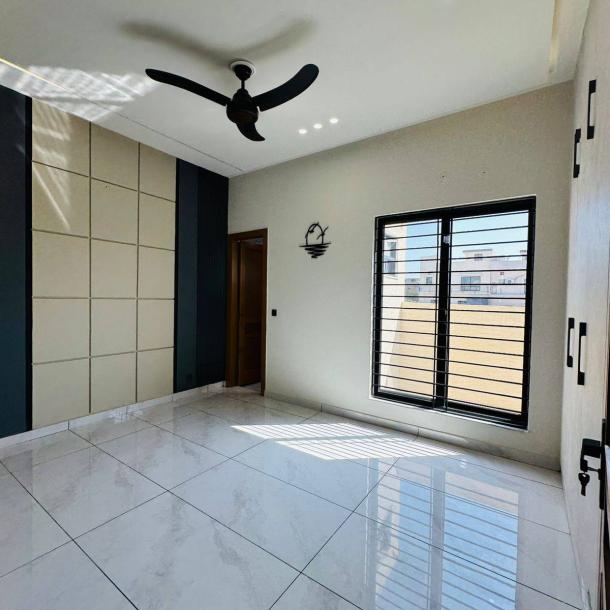 Brand New 5 Marla House Available For Rent In Bahria Town Rawalpindi-8