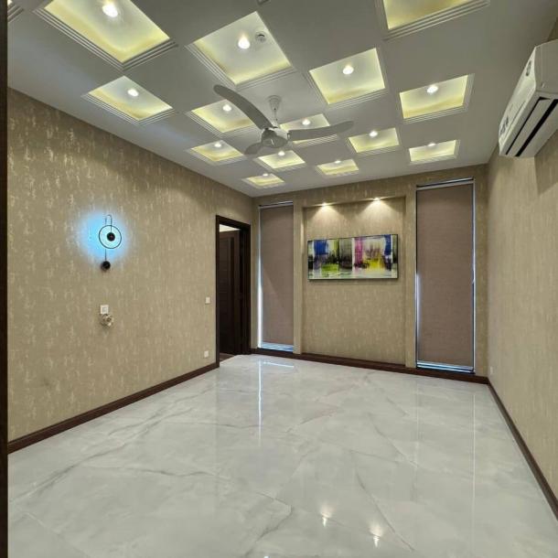 Well Maintained 20 Marla Upper Portion Available For Rent In DHA Lahore-1