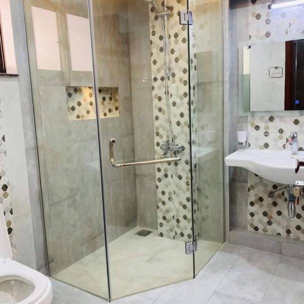 12 Marla 4 Bedrooms Apartment Available For Rent In Askari 11-12