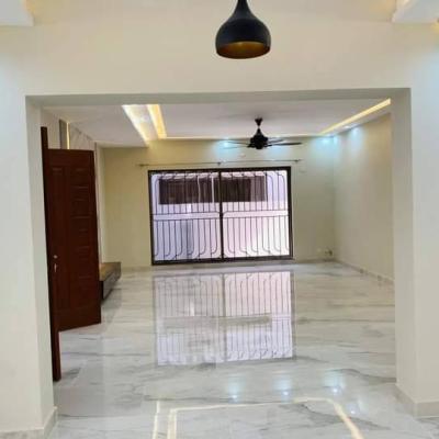 Brand New 1 Kanal Upper Portion available For Rent In DHA Lahore Phase 3