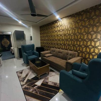Beautiful 1 Kanal Fully Furnished Upper Portion Available For Rent In DHA Phase 6 Lahore
