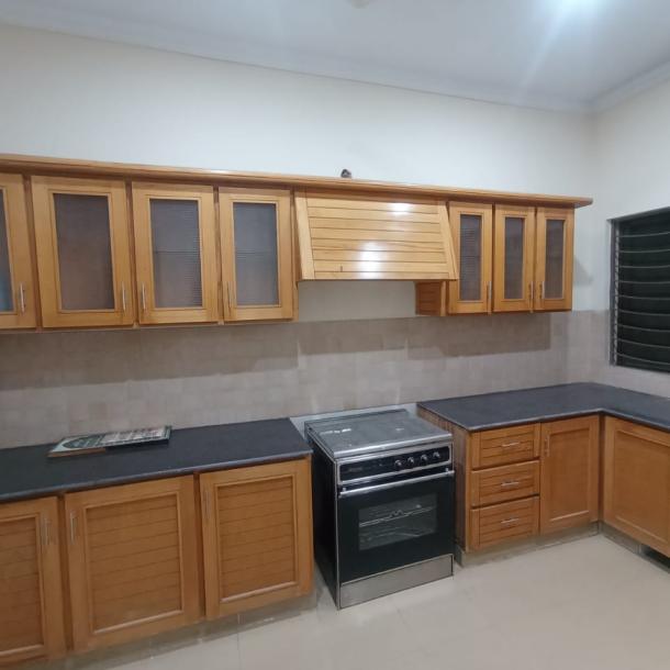 Luxury 10 Marla Apartment Available For Rent In Askari 11-5