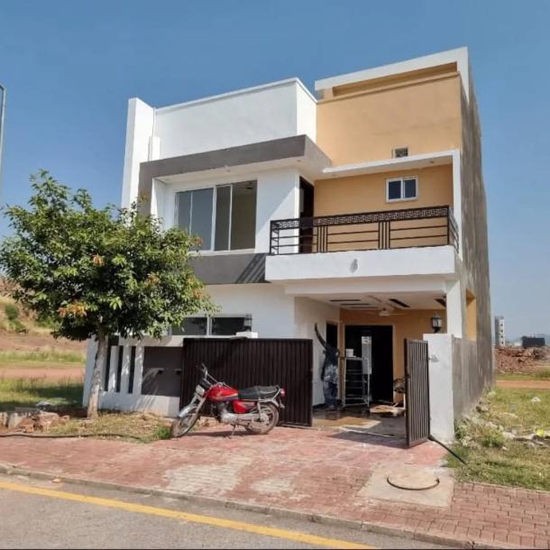 5 Marla Slightly Used House Available For Sale In Bahria Enclave Bahria Town Islamabad Town-7
