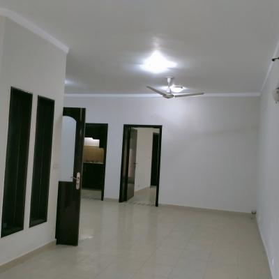 8 Marla Beautiful Safari Villas Available For Rent In Ideal Location Of Bahria Town Lahore