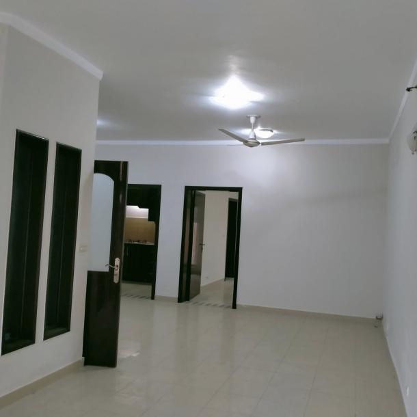 8 Marla Beautiful Safari Villas Available For Rent In Ideal Location Of Bahria Town Lahore-4