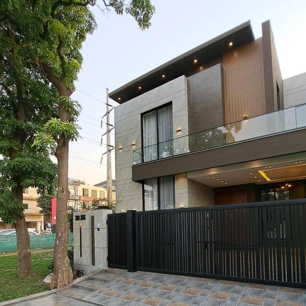 Corner Brand New 10 Marla House Available For Sale In DHA Lahore-1