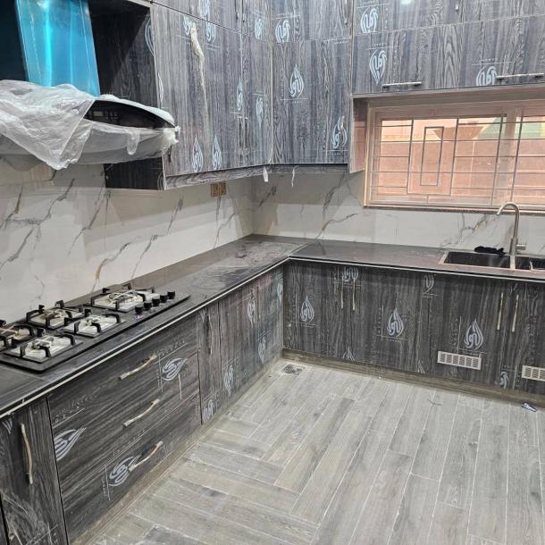 1 Kanal New Beautiful House Available For Rent In Bahria Town Lahore-12