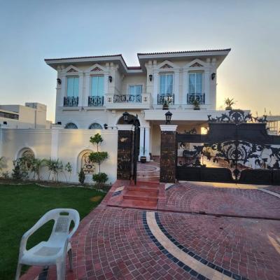 Well Maintained Luxurious 1 Kanal House Available For Sale In DHA Lahore Phase 7