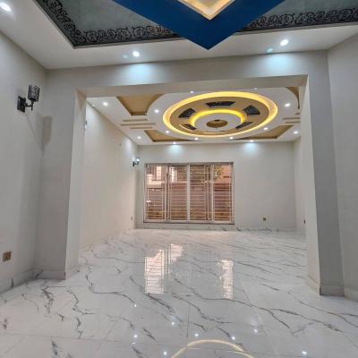 Prime Location 1 Kanal Upper Portion For Rent In DHA Lahore Phase 7