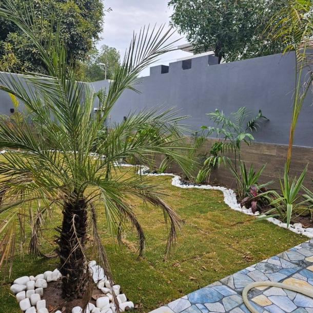 1 Kanal New Beautiful House Available For Rent In Bahria Town Lahore-3