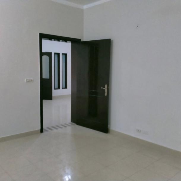 8 Marla Beautiful Safari Villas Available For Rent In Ideal Location Of Bahria Town Lahore-5