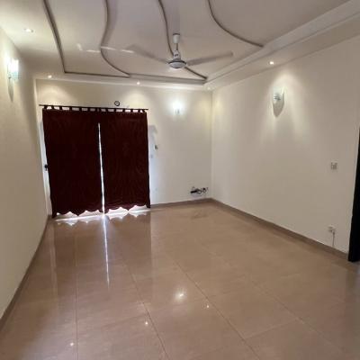 1 Kanal Slightly Used Villa Available For Rent In DHA Phase 7 Lahore