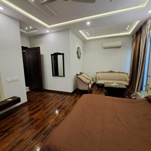Stunning 1 Kanal Upper Portion Available for Sale In DHA Lahore Phase 6-12