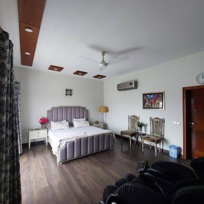 Affordable Price 1 Kanal Fully Furnished Upper Portion Available For Rent In DHA Lahore Phase 6