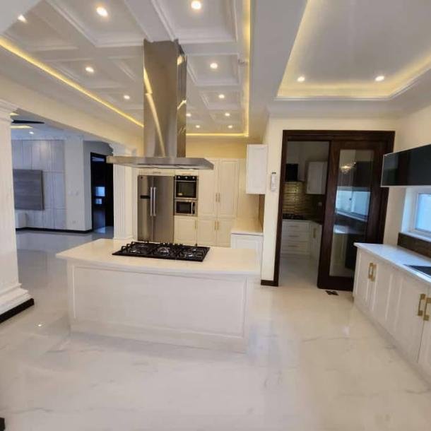 Well Maintained Luxurious 1 Kanal House Available For Sale In DHA Lahore Phase 7-9