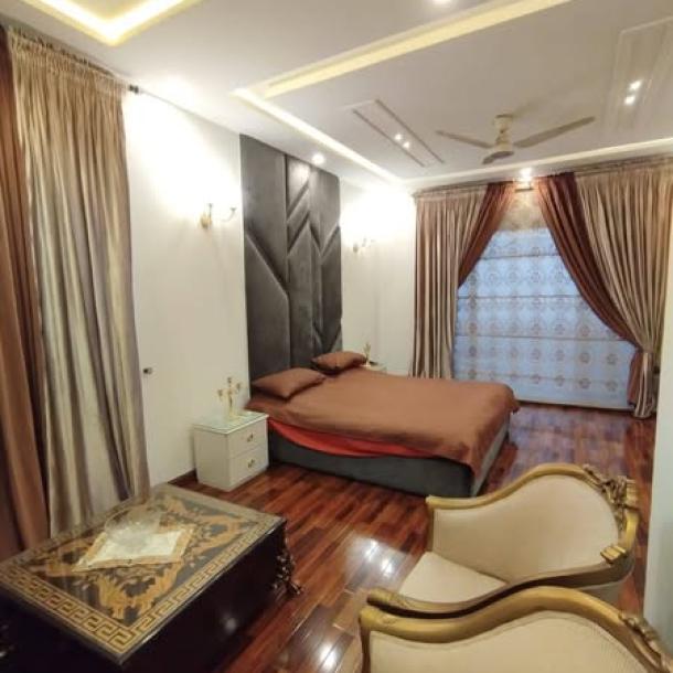 Fully Furnished 10 Marla Upper Portion Available For Rent In DHA Lahore Phase 6-1