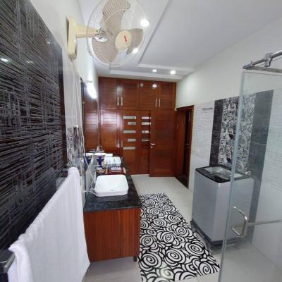 Affordable Price 1 Kanal Fully Furnished Upper Portion Available For Rent In DHA Lahore Phase 6