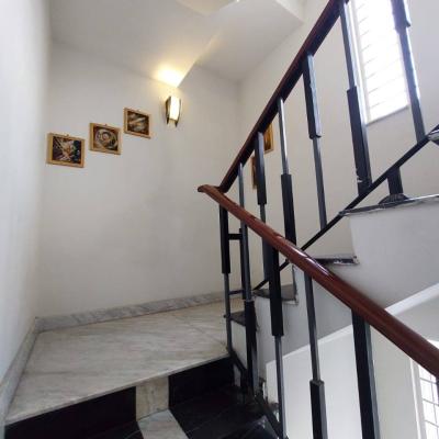 Affordable Price 1 Kanal Fully Furnished Upper Portion Available For Rent In DHA Lahore Phase 6
