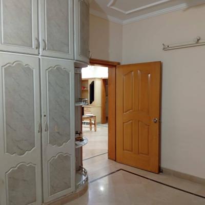DHA Phase 3 Reasonable Price 1 Kanal Upper Portion Available For Rent In DHA Lahore Phase 3