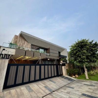 2 Kanal Ultra Luxurious Modern House Available For Sale In DHA Lahore Phase 6