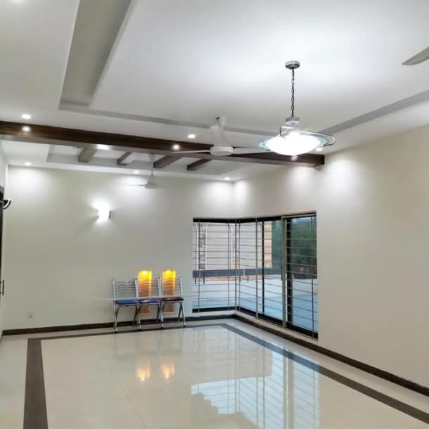 3 Luxury Bedroom With Bath Upper Portion Available For Rent In DHA Lahore-1