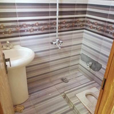 Beautiful 8 Marla Lower Portion Available For Rent In DHA Lahore