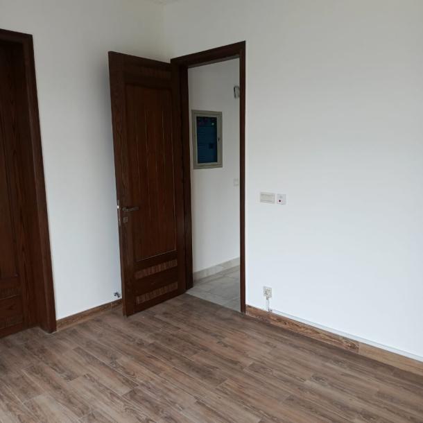 Low Price 26 Marla Upper Portion Available For Rent In DHA Lahore Phase 6-5