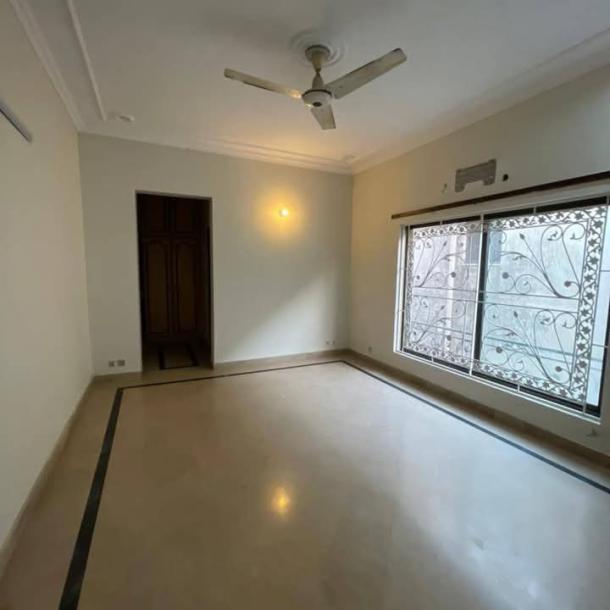 Luxury 1 Kanal Upper Portion For Rent In DHA Lahore Phase 1-1