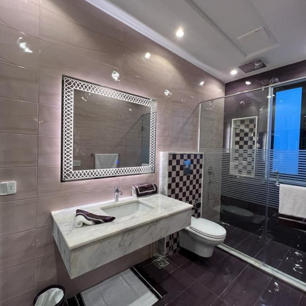 Luxury 1 Kanal House Available For Sale In DHA Lahore Phase 6 Block E-13