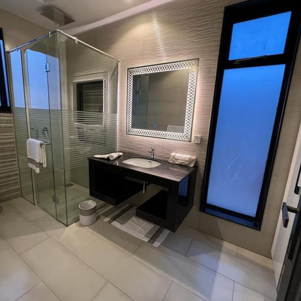 Luxury 1 Kanal House Available For Sale In DHA Lahore Phase 6 Block E-15