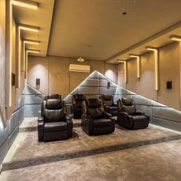 Beautiful Luxurious 2 Kanal Fully Furnished House Available For Sale In DHA Lahore Phase 6-8