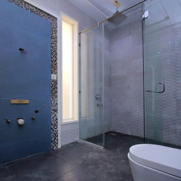 Classical Design 1 Kanal House Availabel For Sale In DHA Lahore Phase 6-11
