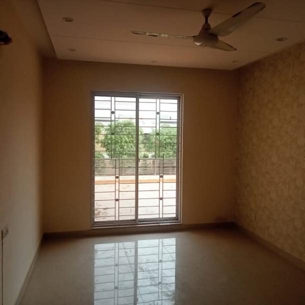 Cheapest Price 10 Marla House Available For Rent In DHA Lahore-2
