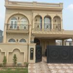 Clssical Style 10 Marla Beautiful House For Sale In DHA Phase 7 Lahore Pakistan