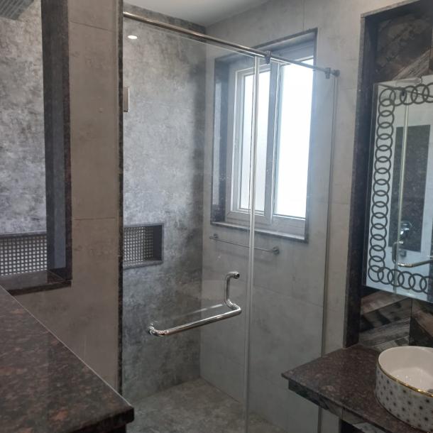 Clssical Style 10 Marla Beautiful House For Sale In DHA Phase 7 Lahore Pakistan-12
