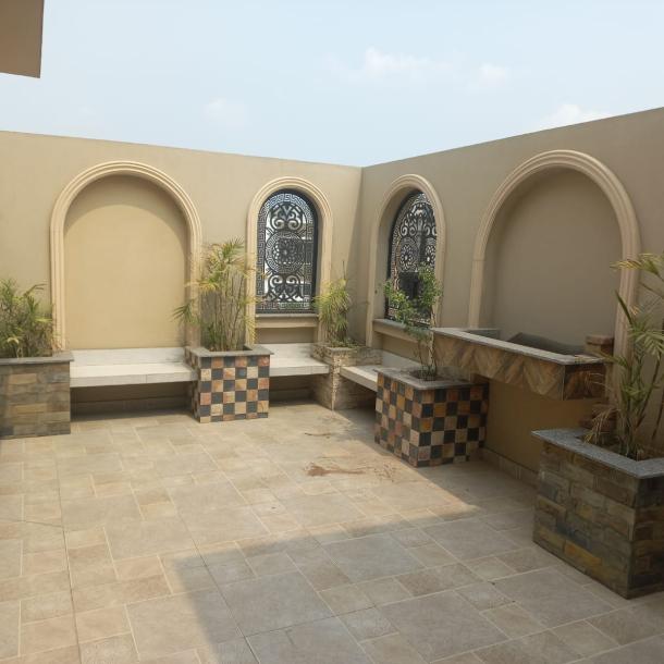 Clssical Style 10 Marla Beautiful House For Sale In DHA Phase 7 Lahore Pakistan-14