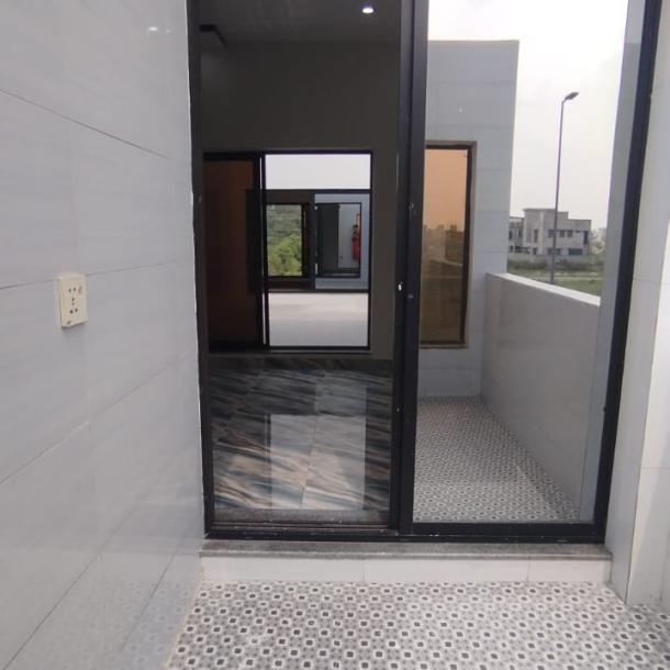 Prime Location Classical Design 10 Marla House For Sale in DHA Phase 7 Lahore Pakistan-10