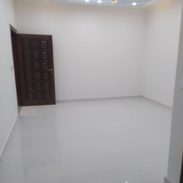 Corner 11 Marla Beautiful Upper Portion Available For Rent In Bahria Town Rawalpindi-4