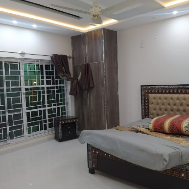 Corner 11 Marla Beautiful Upper Portion Available For Rent In Bahria Town Rawalpindi-7