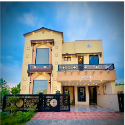 Luxury 11 Marla House Available For Sale In Bahria Town Rawalpindi