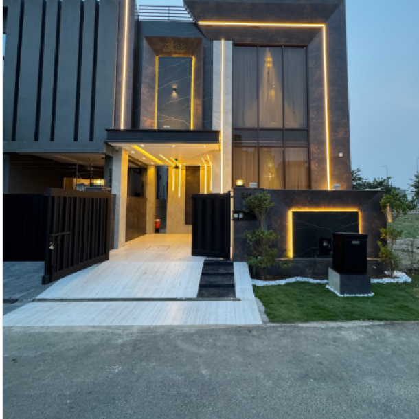 Luxury 5 Marla Fully Furnished House Available For Sale In DHA Lahore-1