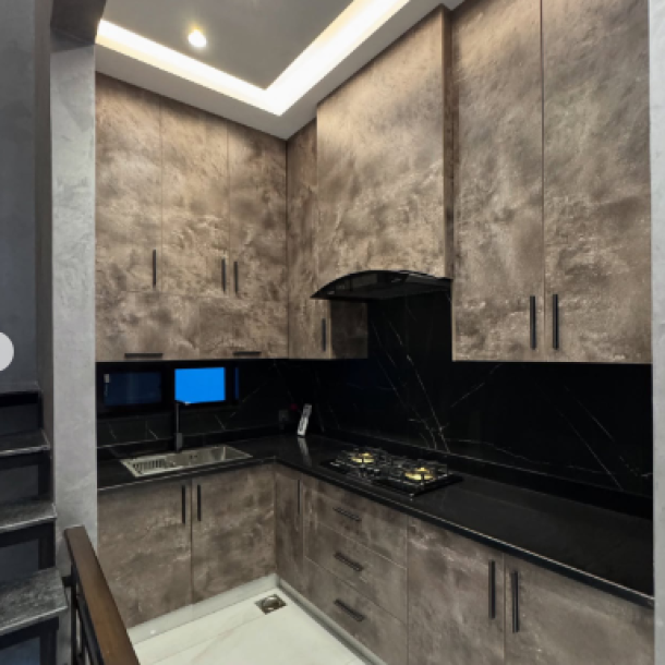 Luxury 5 Marla Fully Furnished House Available For Sale In DHA Lahore-9
