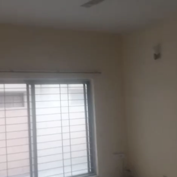 3 Bedrooms 10 Marla House Available For Rent In Askari 10-4