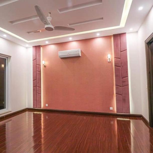 5 Bedroom Beautiful 1 Kanal House For Sale In DHA Lahore Phase 6-5