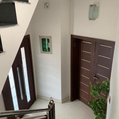 Luxury 1 Kanal Upper Portion Available For Rent In DHA Lahore Phase 7 Block R-4