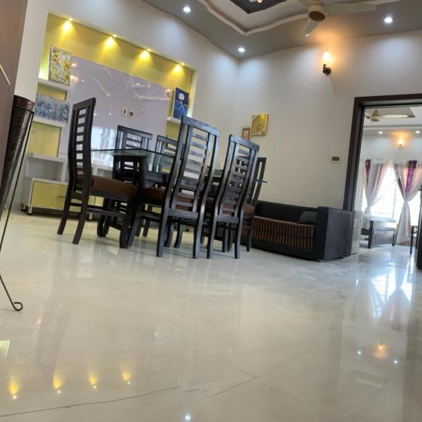 Luxury 1 Kanal Upper Portion Available For Rent In DHA Lahore Phase 7 Block R-2