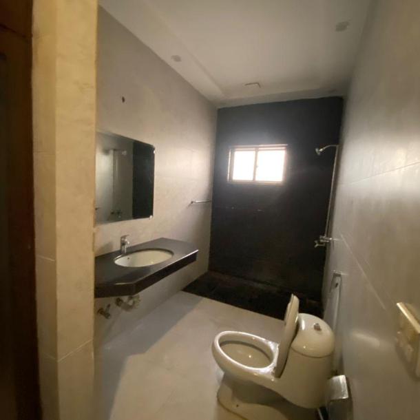 Modern 1 Kanal Upper Portion For Rent In DHA Phase 3-3