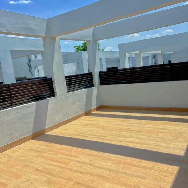 Luxury 10 Marla Brand New House Available For Rent In Askari 10-6