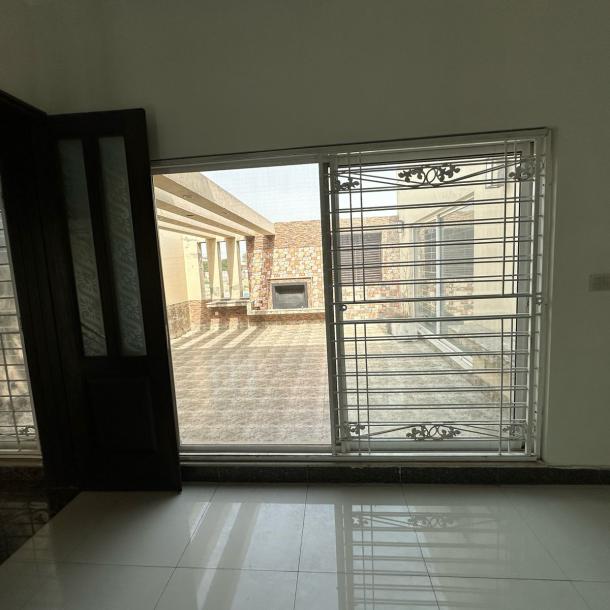Luxury 12 Marla House Available For Sale In DHA Lahore Phase 4-3